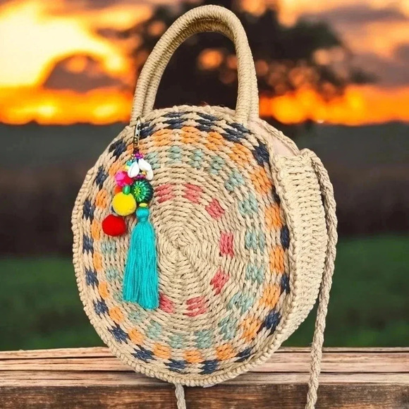 ποΈBoho Chic Colorful Round Handwoven Straw Crossbody Bag With Tassel Charm - Picture 10 of 16